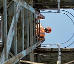 При ремонте моста в Астрахани было похищено более 2 миллионов рублей