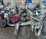 Кадры не для слабонервных: под Астраханью произошло смертельное столкновение пяти машин