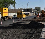 В Астрахани занялись ремонтом дорог в Трусовском районе