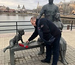 Астраханцы могут возложить цветы к памятнику Семьи, соболезнуя трагедии в Кемерово (ОБНОВЛЕНО)