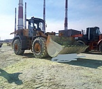 В Астраханской области молодого парня насмерть придавило ковшом от трактора