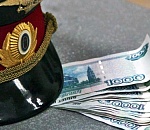 В Астрахани задержали сотрудника полиции и его знакомых, обещавших «содействие» в суде за 1,8 млн рублей