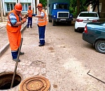 «Астрводоканал» устраняет аварийные ситуации в Советском районе Астрахани