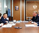 Губернатор Астраханской области  встретился с министром строительства и ЖКХ РФ