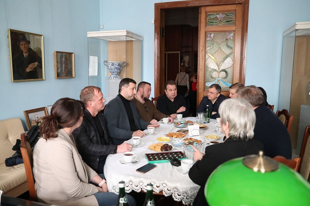 Творческие астраханцы хотят выступить на Донбассе в поддержку местных жителей