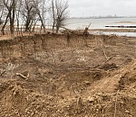 Директора Астра Строй Групп осудили за огромный котлован на берегу Волги в астраханском поселке