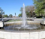 В Астрахани заработали фонтаны