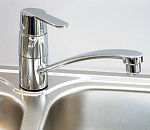 С 1 октября для абонентов «Коммунэнерго» подорожает горячая вода