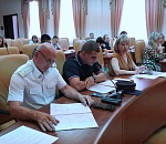 В мэрии Астрахани обсудили новые задачи для местного казачества