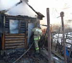 В Астраханской области из-за автомобиля сгорела баня