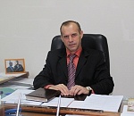 Замглавы Харабалинского района предстанет перед судом по подозрению в вымогательстве и взятке