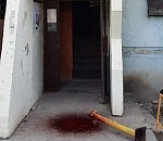 В Астрахани мужчина выпал из окна и разбился насмерть