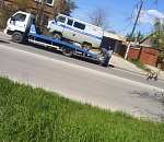 Фото дня: на глазах у астраханцев эвакуаторщик лишается работы