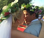 В центре временного размещения беженцев в Астраханской области сыграли сразу четыре свадьбы