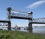 Старый мост в Астрахани закроют