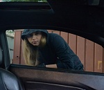 19-летняя астраханка угнала автомобиль у питерца