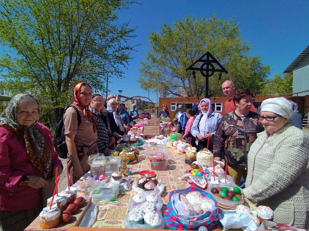 Как отпраздновали Пасху в астраханском храме Георгия Победоносца: репортаж ПУНКТ-А