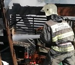 В Астрахани тушат пожар по повышенному рангу