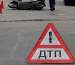 Под Астраханью опрокинулись иномарка и скутер