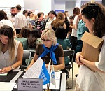 На ярмарке вакансий в Астрахани 900 человек нашли работу