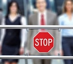 Астраханец ради семейного отдыха за границей вернул деньги банку