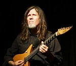 В астраханском музее выступит испанский гитарист и художник