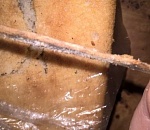 Астраханцы находят в хлебе волосы, проволоку и деревяшки