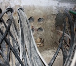 Двое астраханцев пытались украсть телефонный провод