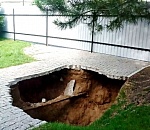 Петровская набережная в Астрахани под угрозой провала?