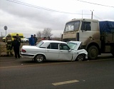 В Астрахани будут судить водителя грузовика, протаранившего "Волгу"