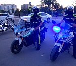 В Астрахани полицейский мотовзвод из другого города наделал шума. Видео