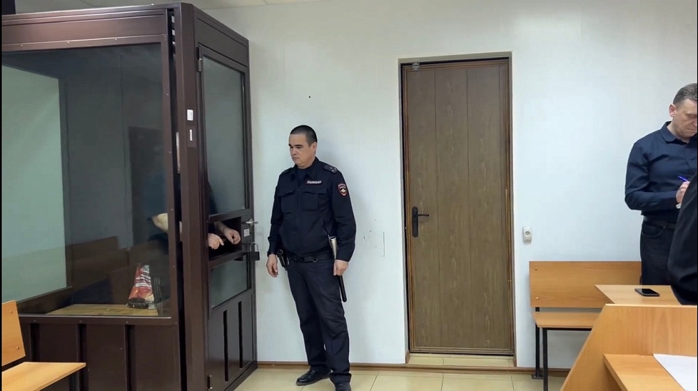 Суд отказал иностранцу в политическом убежище на территории Астрахани 