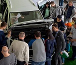 Астраханские мужчины вдвое чаще женщин скупают в панике все подряд