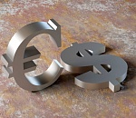 Доллар и евро подешевели на 2,5 рубля