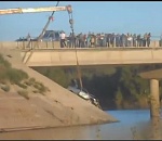 Два человека погибли. В Астраханской области с моста упал автомобиль  