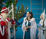 Дед Мороз из Астрахани привез подарки детям Луганщины