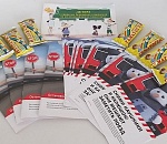 Юным астраханцам раздали гематоген и напомнили о правилах безопасности вблизи железной дороги