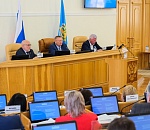 Туристический налог и проблемы ТКО обсудили с муниципалами в Думе Астраханской области