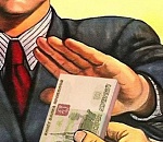 Под Астраханью утилизатор отходов попался на взятке полицейскому