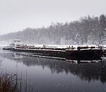 В Волгоградской области затонула баржа, принадлежащая астраханской компании