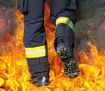 В Астрахани на пожаре спасли более 30 человек