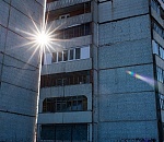 В Астрахани женщина разбилась насмерть, упав с высоты