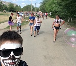 В Астраханской области выпускники ввели новую моду на выпускные наряды