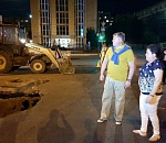 Восстанавливать машину, засосавшую в асфальт в Астрахани, будут виновники ЧП