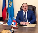 На советника астраханского губернатора подали в суд