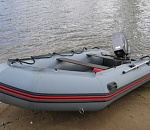 В Астрахани нашли пустую резиновую лодку. Ищут рыбака, который мог в ней быть