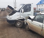 Под Астраханью "шестёрка" влетела в ГАЗель