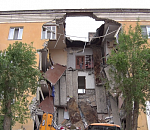 В Волгограде взрыв полностью уничтожил подъезд многоэтажки