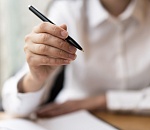 Экс-зам начальника из астраханской полиции подозревается в коррупции