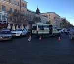 В Кировском районе Астрахани маршрутка столкнулась с легковушкой, пятеро госпитализированы
